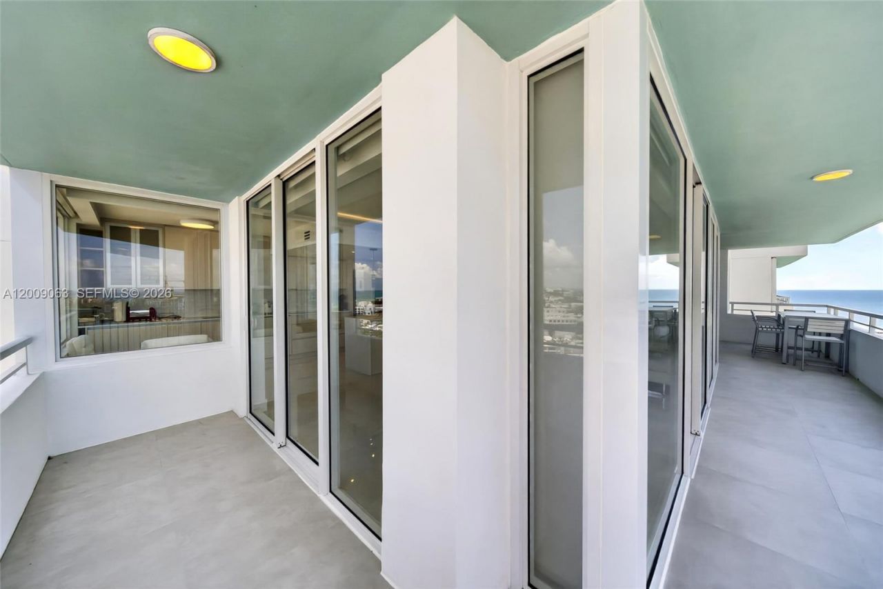 400 S Pointe Dr , Unit 2009, Miami Beach, FL 33139 Photo