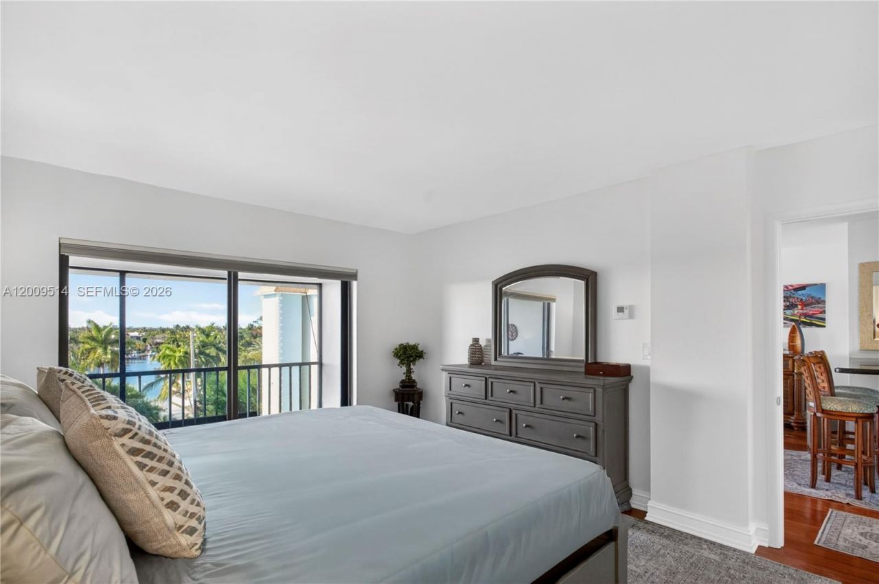1839 Middle River Dr , Unit 501, Fort Lauderdale, FL 33305 Photo