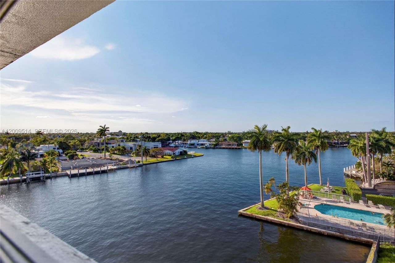 1839 Middle River Dr , Unit 501, Fort Lauderdale, FL 33305 Photo
