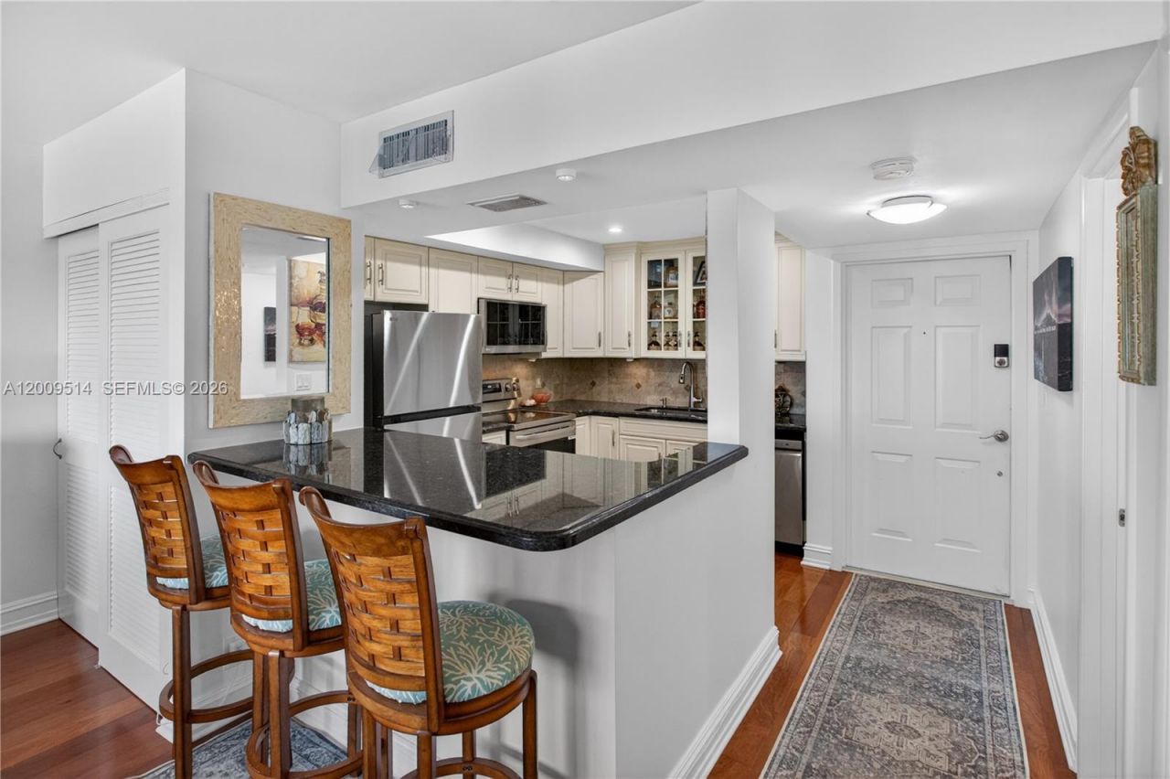 1839 Middle River Dr , Unit 501, Fort Lauderdale, FL 33305 Photo