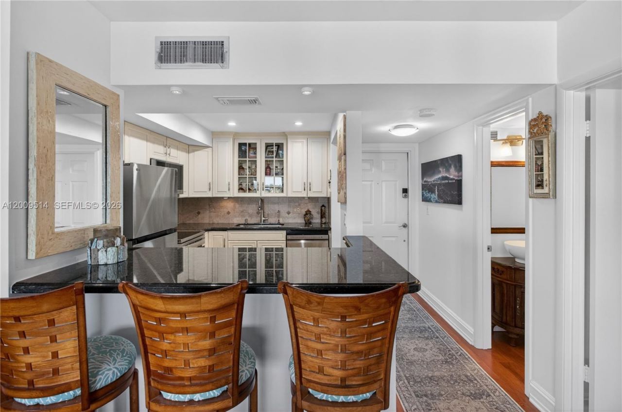 1839 Middle River Dr, Unit 501, Fort Lauderdale, FL 33305 Photo