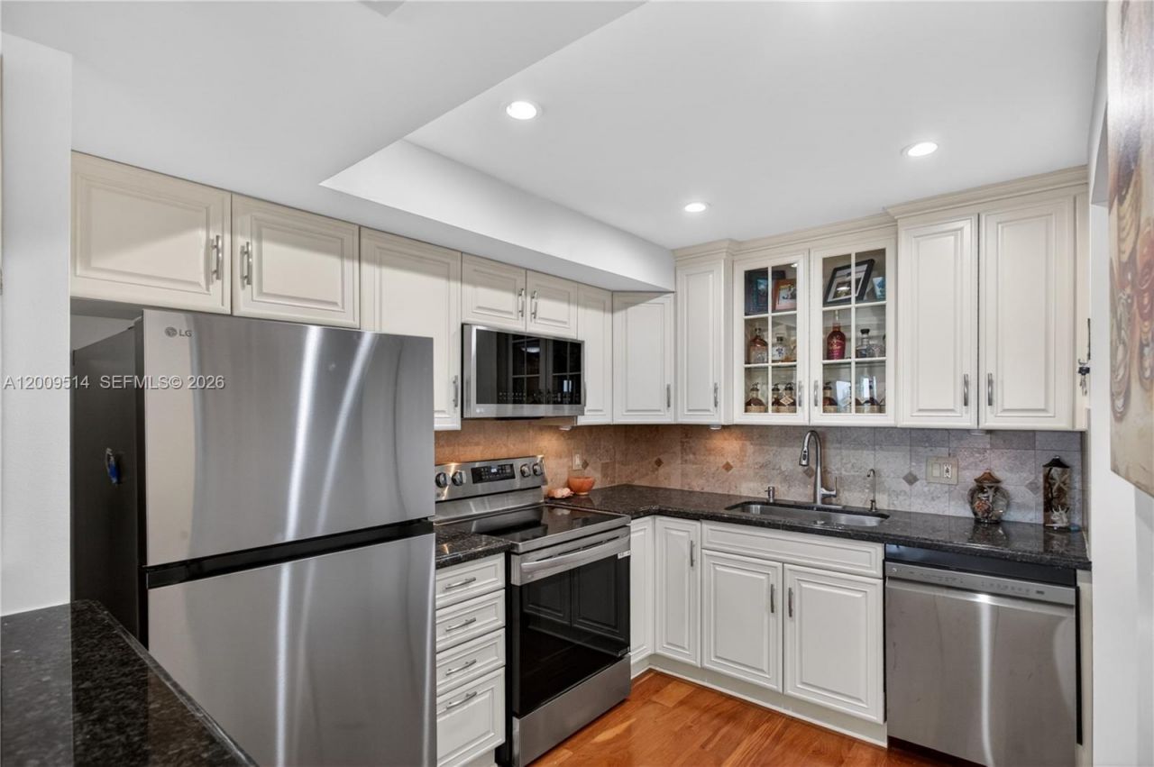 1839 Middle River Dr , Unit 501, Fort Lauderdale, FL 33305 Photo
