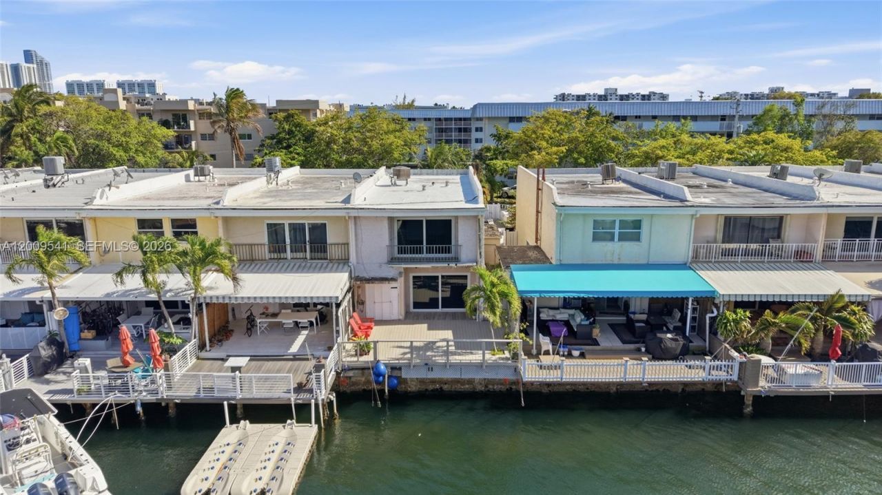 3819 170th St, Unit B-1, North Miami Beach, FL 33160 Photo