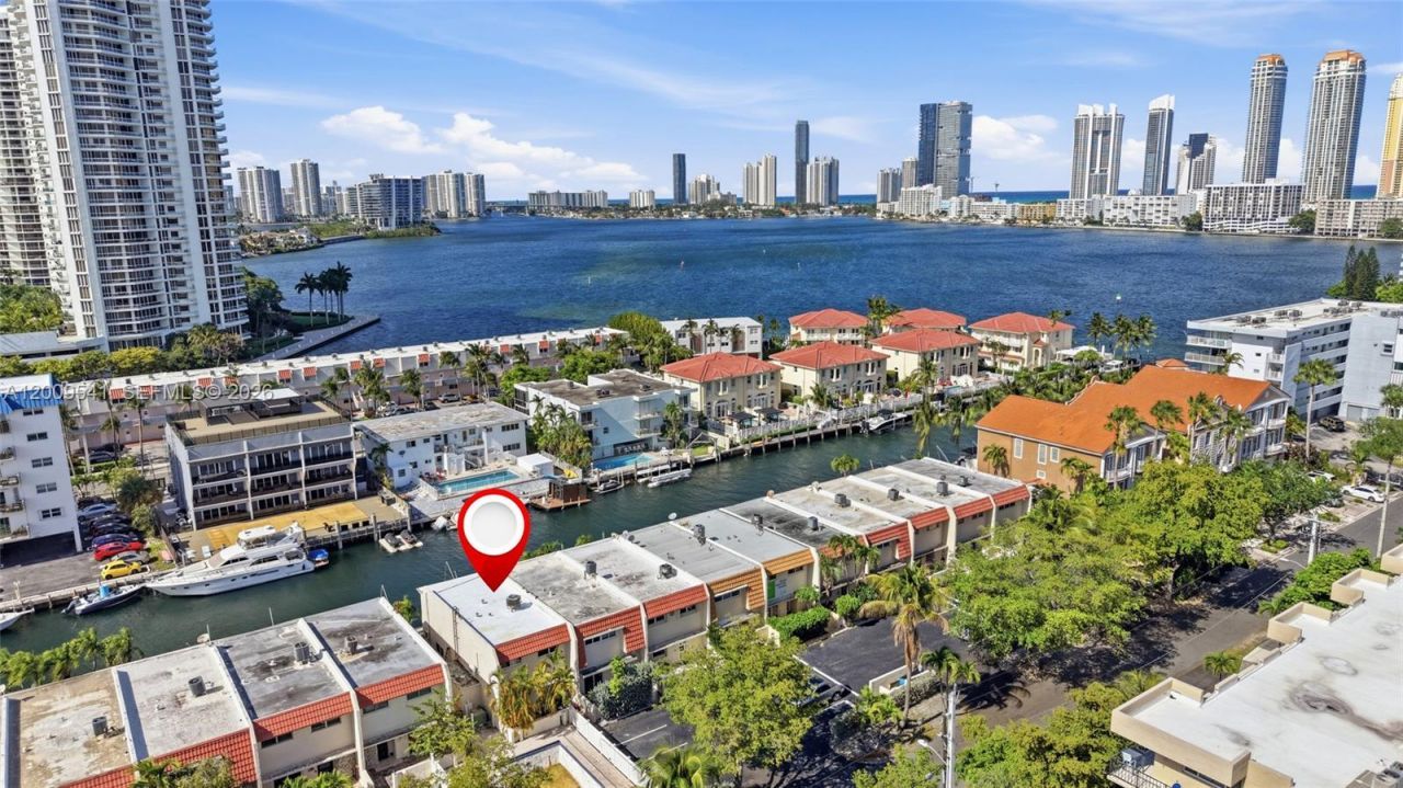 3819 170th St, Unit B-1, North Miami Beach, FL 33160 Photo