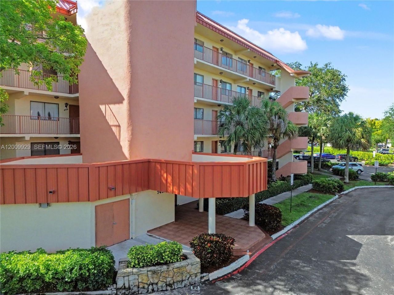 7451 NW 16th St , Unit 110, Plantation, FL 33313 Photo