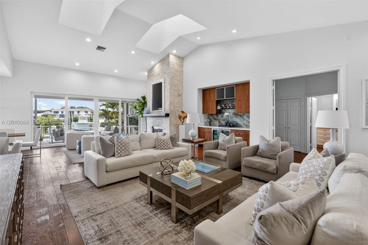 167 Regatta Dr , Jupiter, FL 33477 Photo