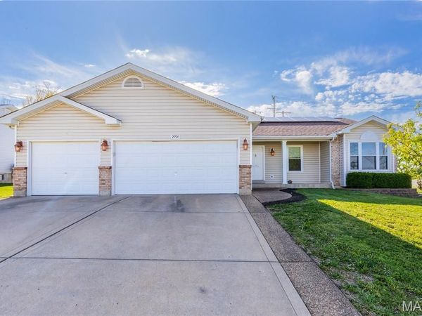 2701 Providence Ridge Drive , Wentzville, MO 63385