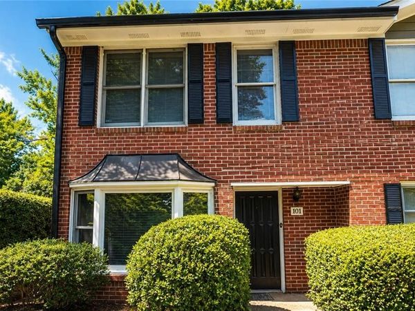 101 Oakmont Lane , Norcross, GA 30093
