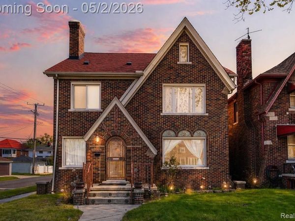 18714 Santa Barbara Drive, Detroit, MI 48221