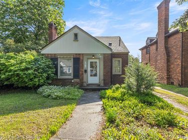 9616 Auburndale Street, Livonia, MI 48150