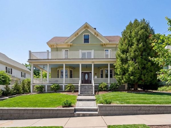 121 Prospect Ave, Quincy, MA 02170