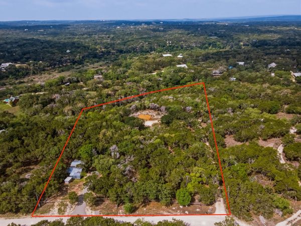 410 Cedar Bend RD , Wimberley, TX 78676