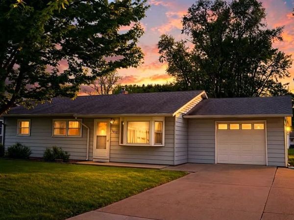 1417 Chippewa Drive , Ottawa, IL 61350