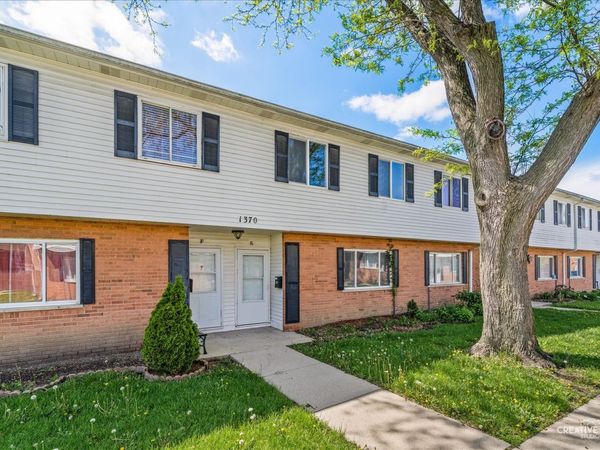 1370 Monomoy Street, Aurora, IL 60506