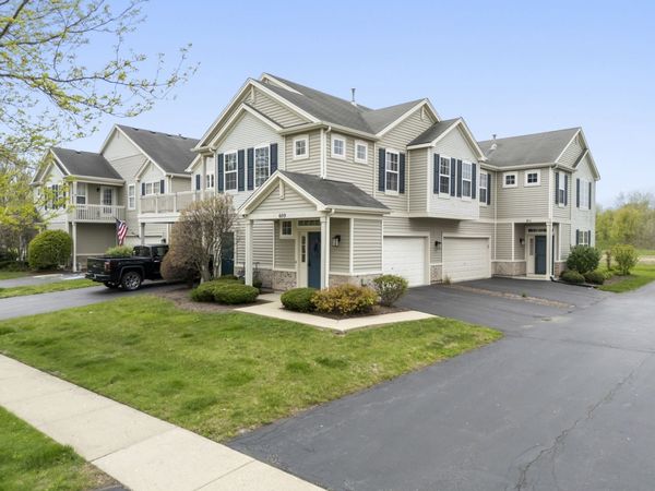 609 Arbor Circle , Unit 609, Lakemoor, IL 60051