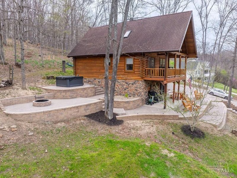 706 Debord Road, Franklin Twp, OH 45601 Photo 12