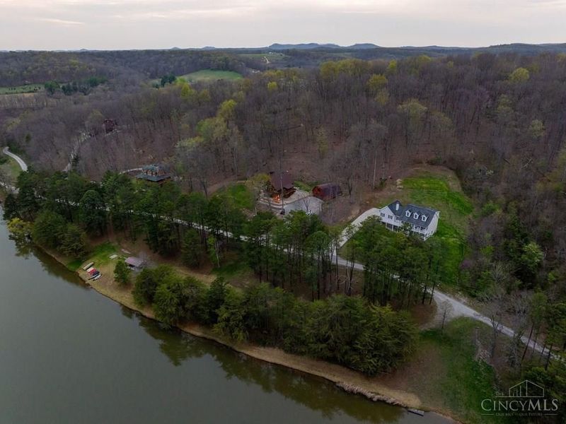 706 Debord Road, Franklin Twp, OH 45601 Photo 17