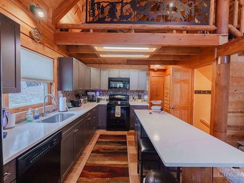 706 Debord Road, Franklin Twp, OH 45601 Photo 23