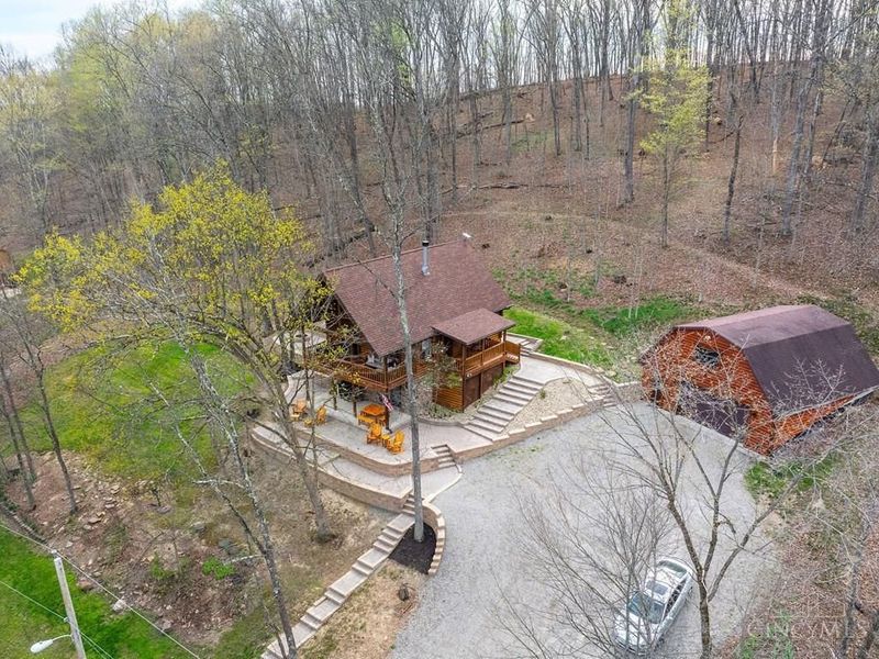 706 Debord Road, Franklin Twp, OH 45601 Photo 3