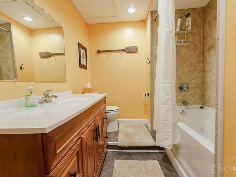 706 Debord Road, Franklin Twp, OH 45601 Photo 49