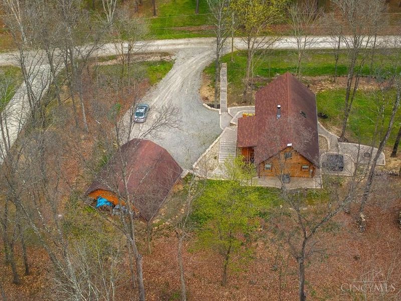 706 Debord Road, Franklin Twp, OH 45601 Photo 7