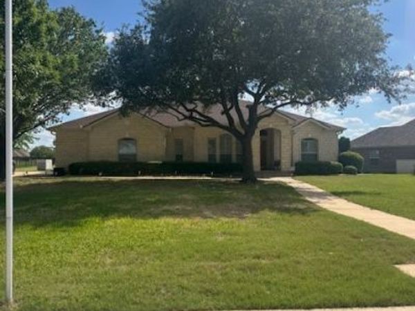 1306 Walker Circle , Salado, TX 76571