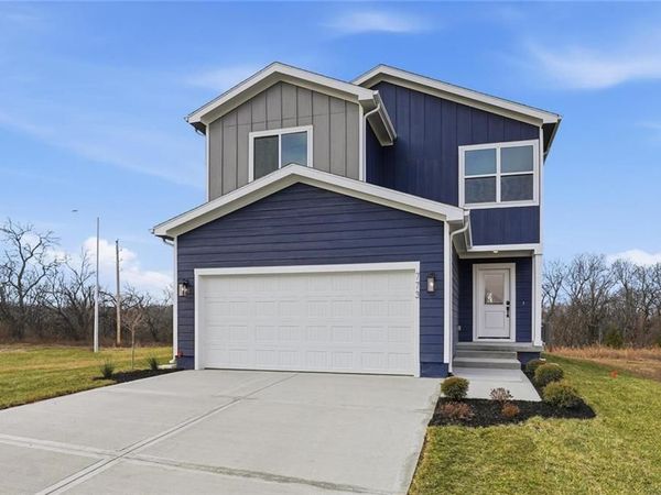 4801 SW 6TH Terrace, Blue Springs, MO 64014
