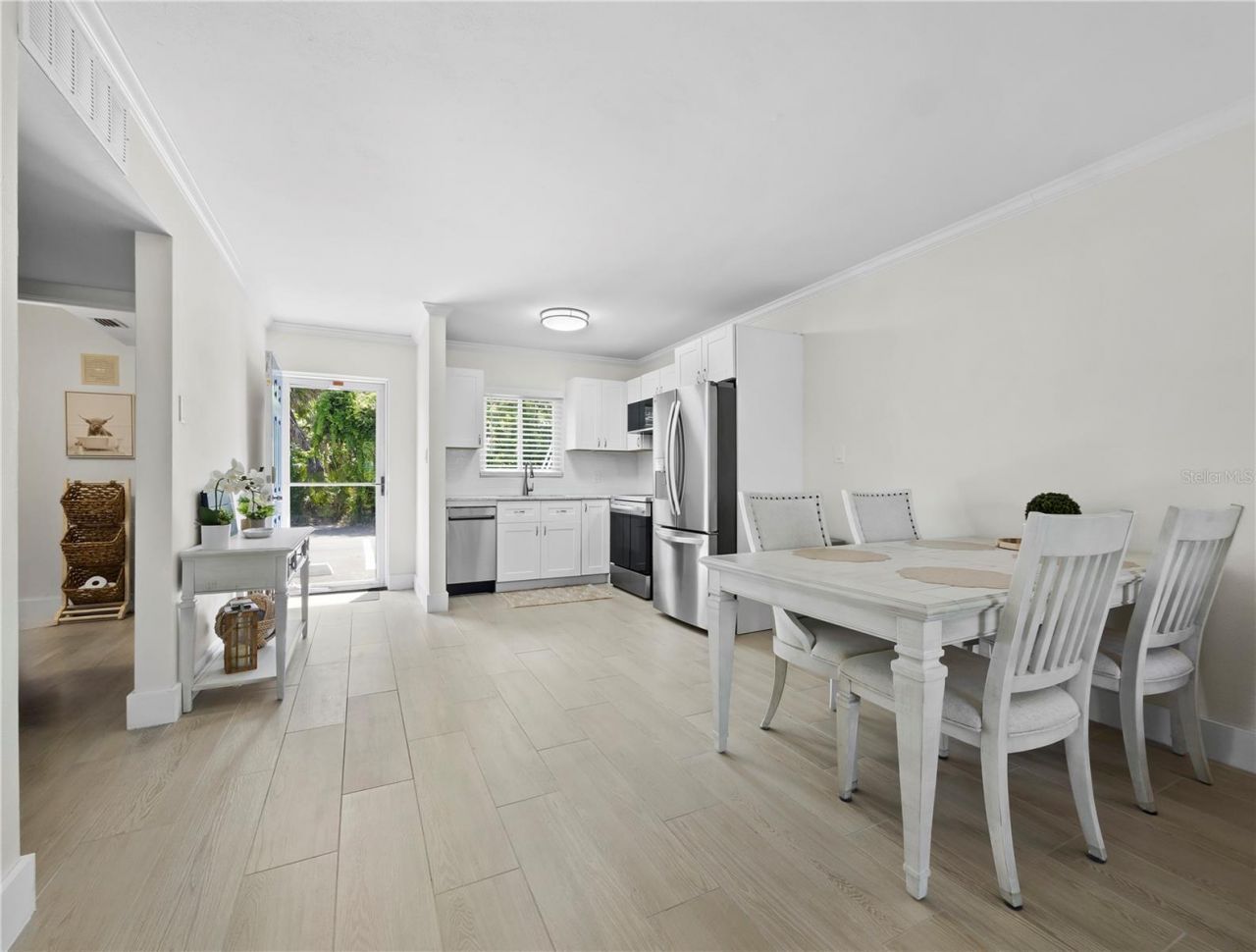 2850 Gulf Of Mexico Drive , Unit 5, Longboat Key, FL 34228 Photo
