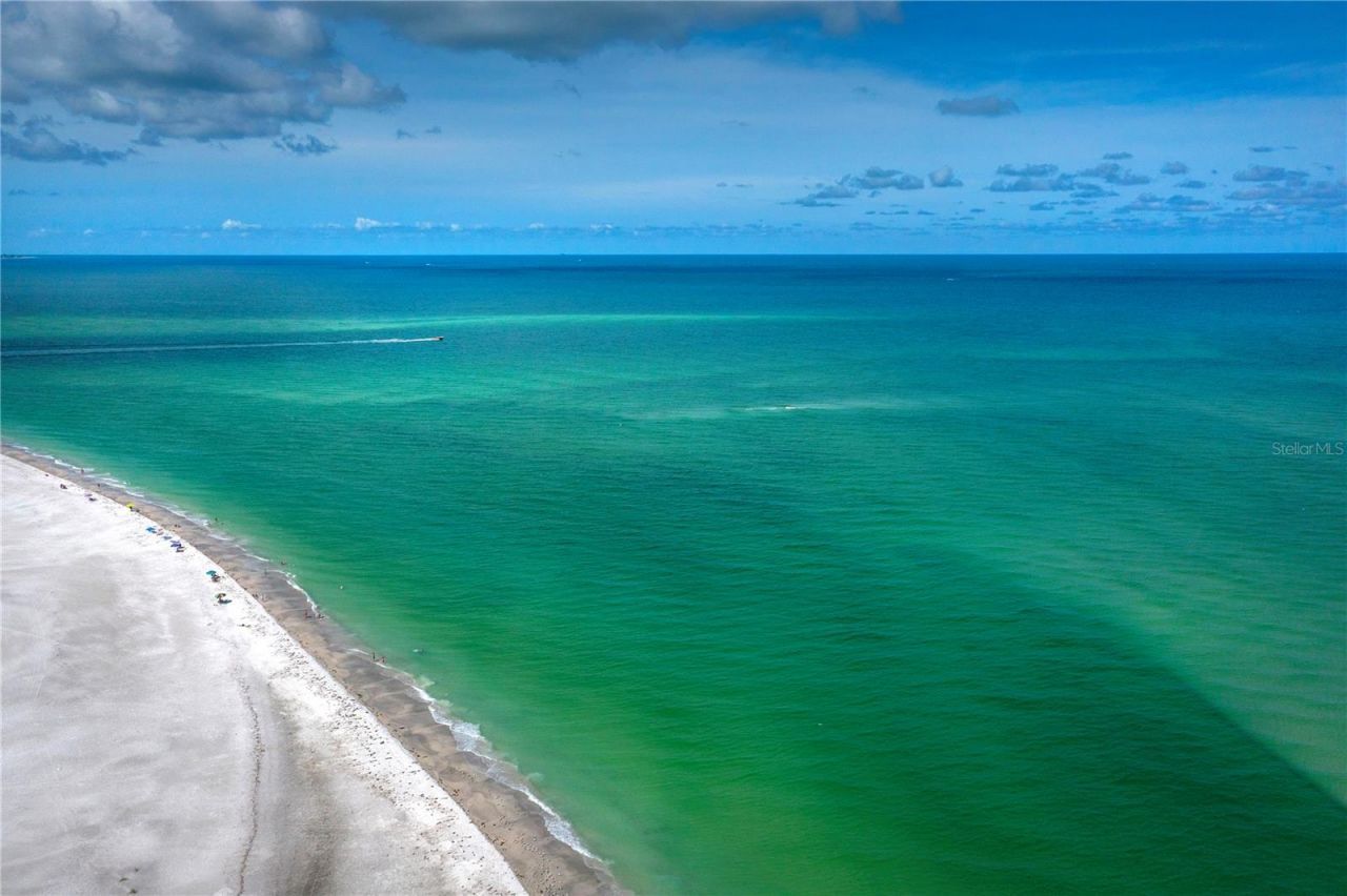 2850 Gulf Of Mexico Drive , Unit 5, Longboat Key, FL 34228 Photo