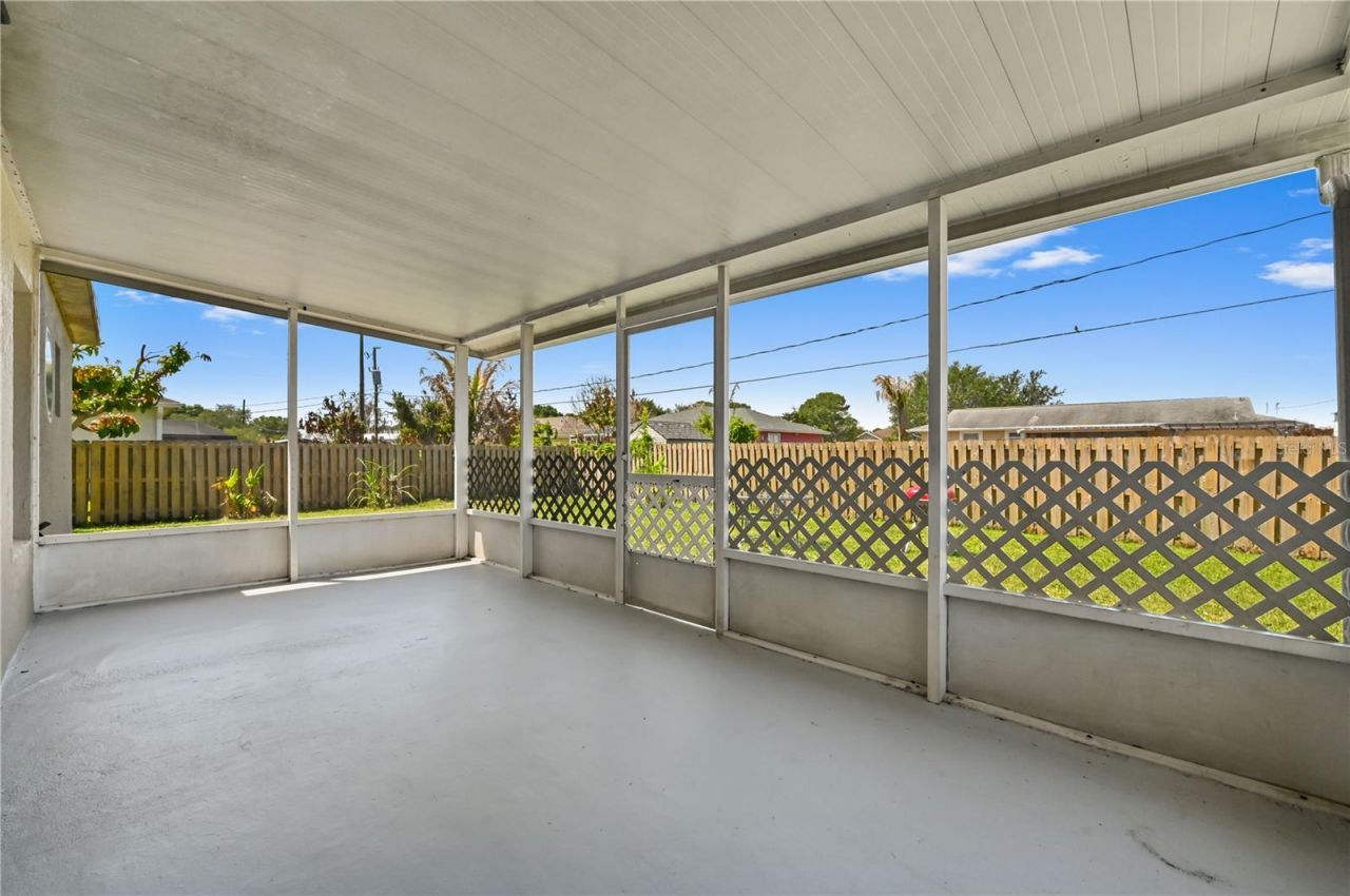 2050 SW Libra Lane, Port Saint Lucie, FL 34984 Photo