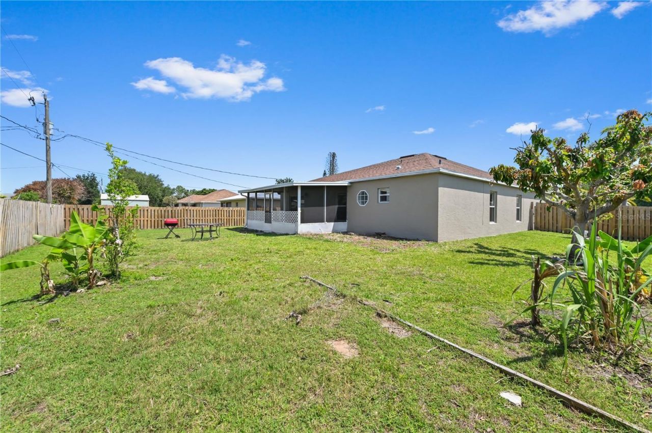 2050 SW Libra Lane, Port Saint Lucie, FL 34984 Photo