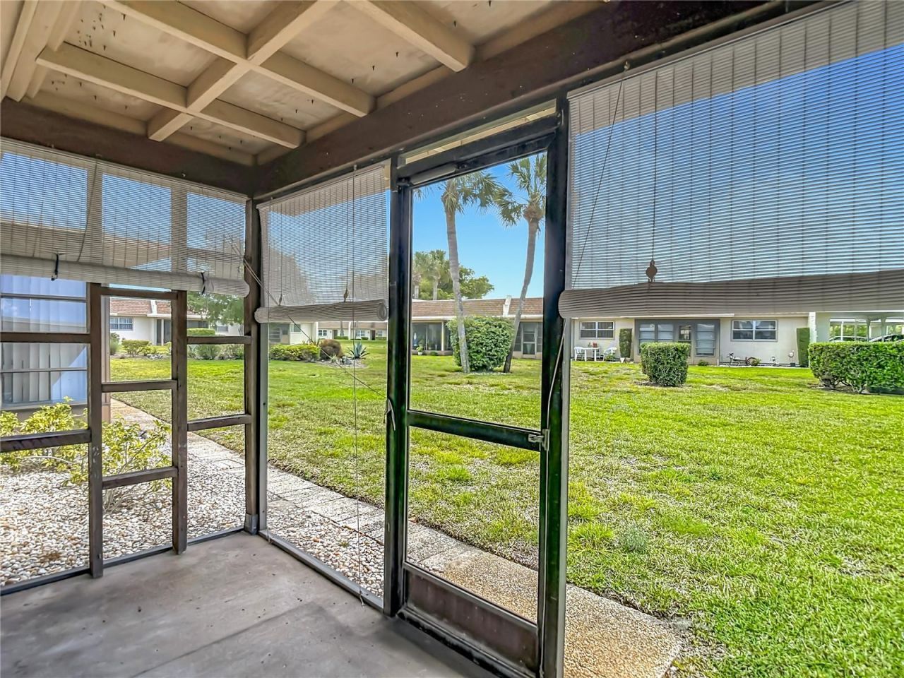 11132 Pembridge Court, Unit 6, Port Richey, FL 34668 Photo