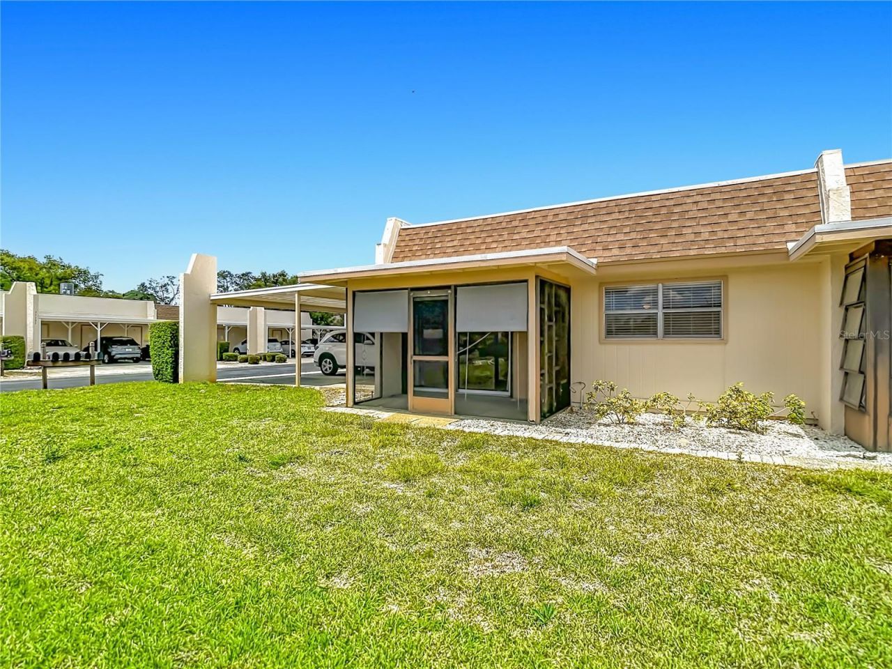 11132 Pembridge Court, Unit 6, Port Richey, FL 34668 Photo