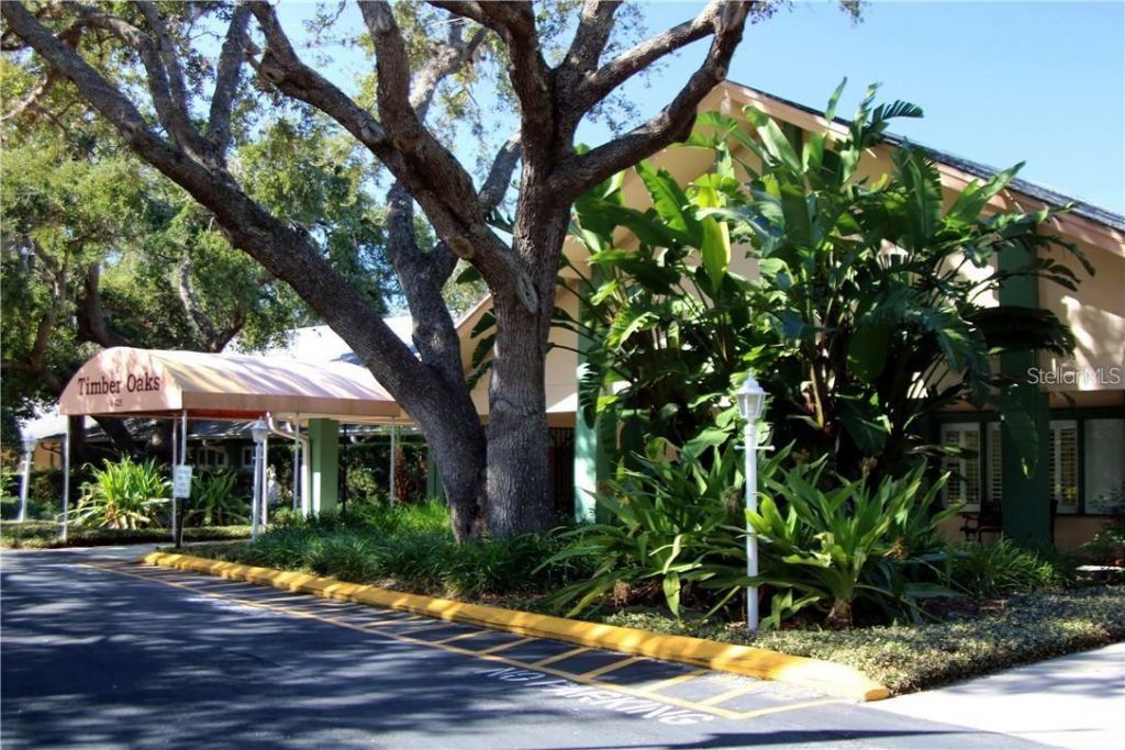 11132 Pembridge Court, Unit 6, Port Richey, FL 34668 Photo