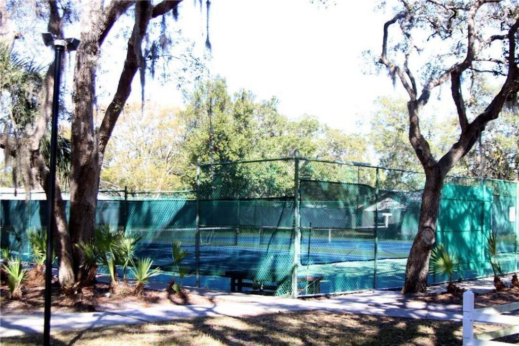 11132 Pembridge Court, Unit 6, Port Richey, FL 34668 Photo