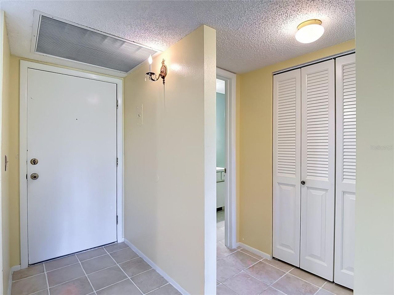 11132 Pembridge Court, Unit 6, Port Richey, FL 34668 Photo