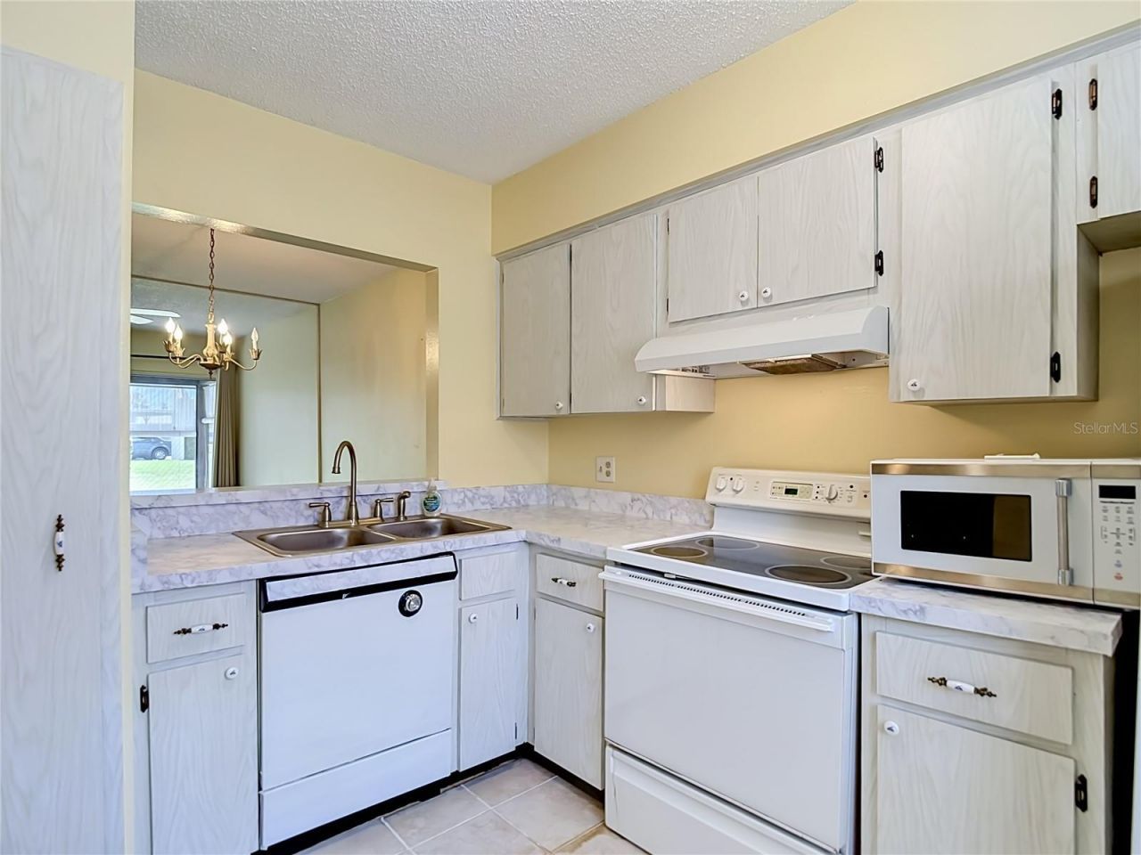 11132 Pembridge Court, Unit 6, Port Richey, FL 34668 Photo