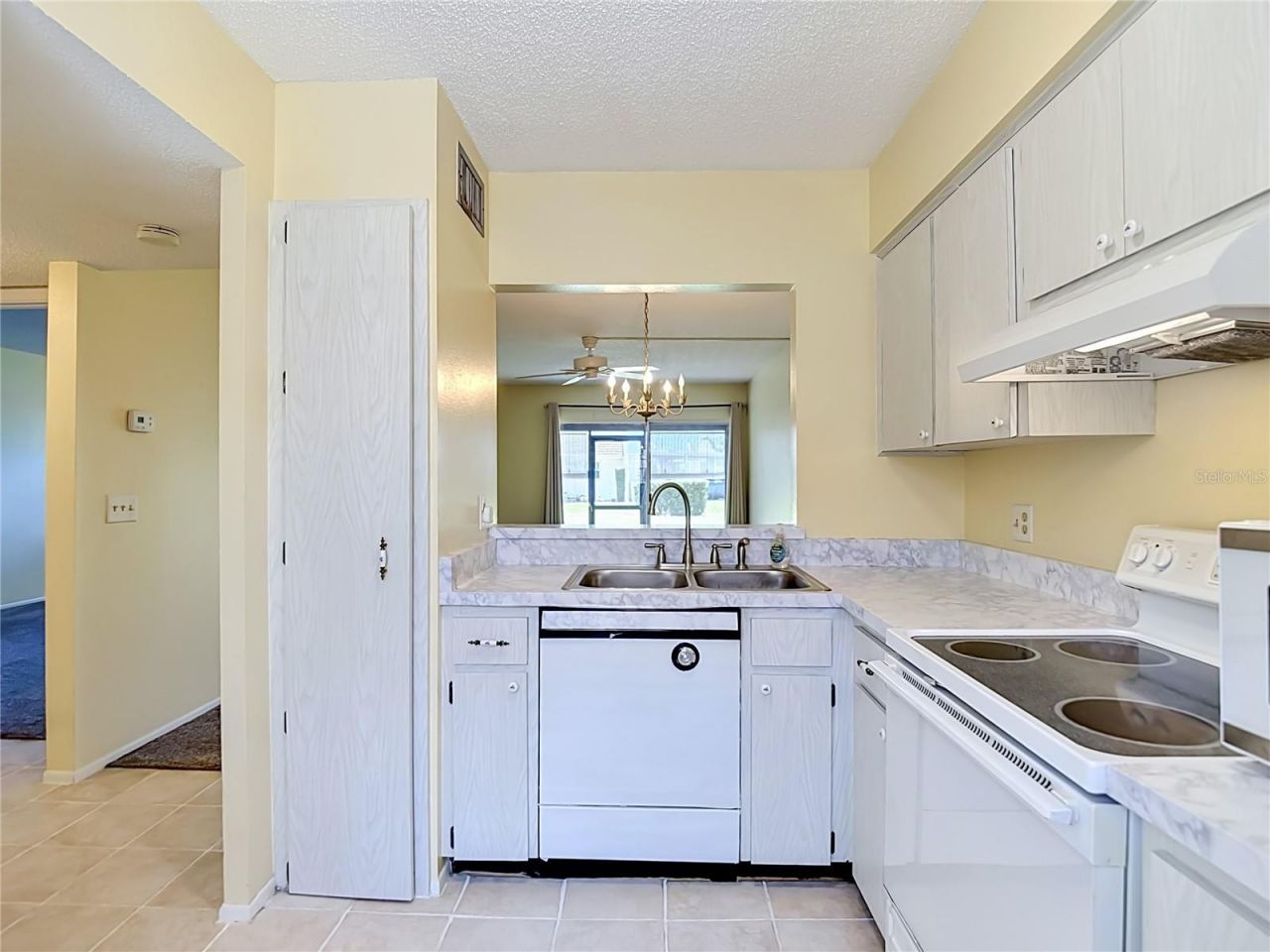 11132 Pembridge Court, Unit 6, Port Richey, FL 34668 Photo