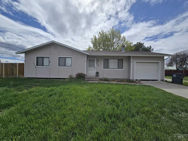 107 Birchwood Cir S, Kimberly, ID 83341