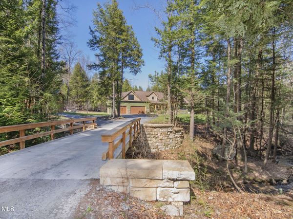 16 Humes Road, Greenfield Center, NY 12833