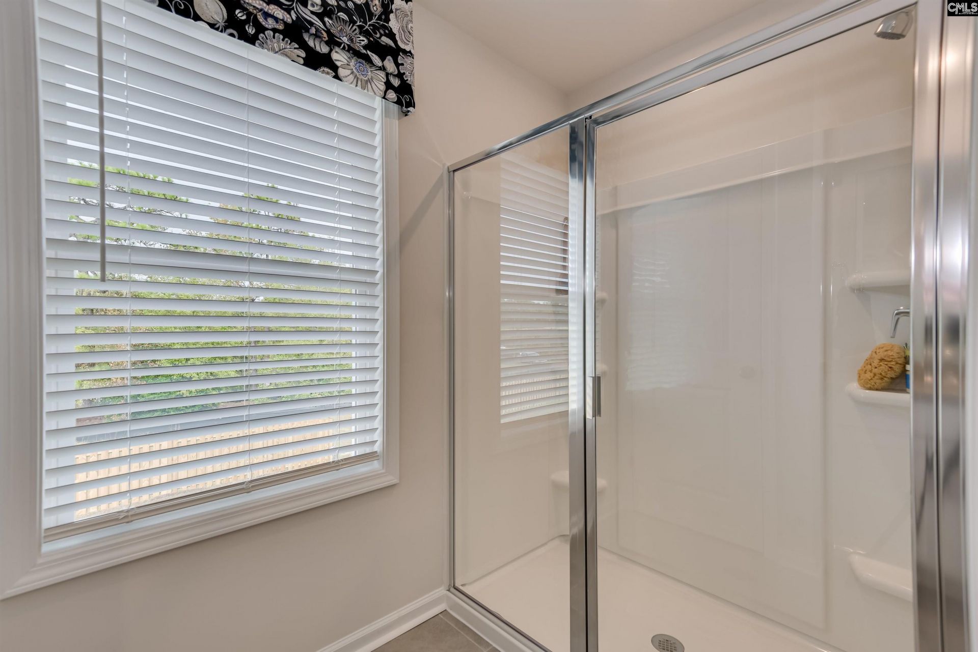 28 Spider Web Court  Photo 29