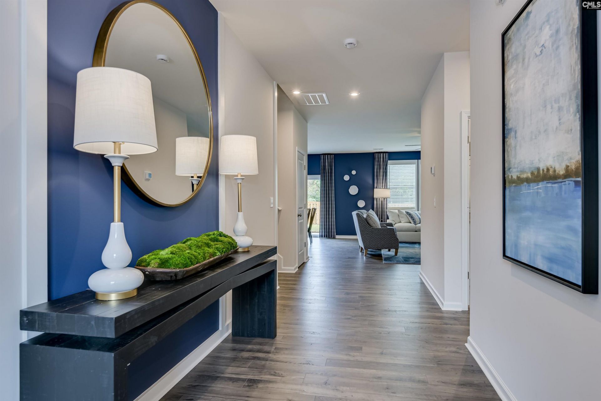 28 Spider Web Court  Photo 4