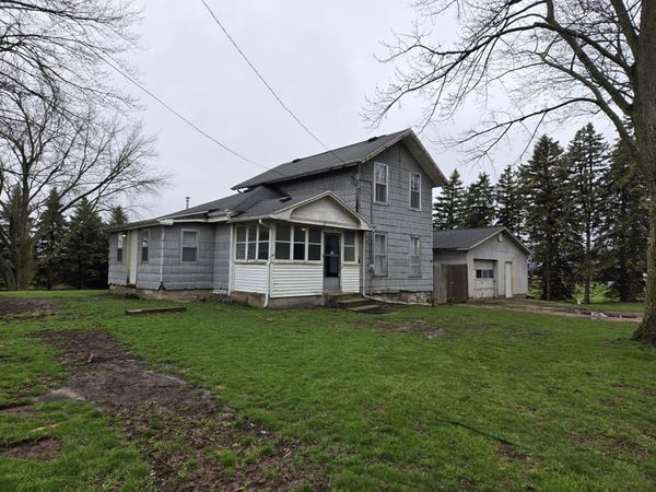 67 W Grand Ledge, Sunfield, MI 48890