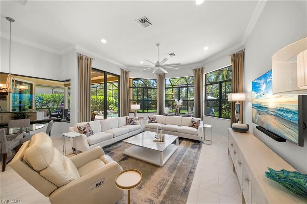 6449 Costa Cir , Naples, FL 34113 Photo