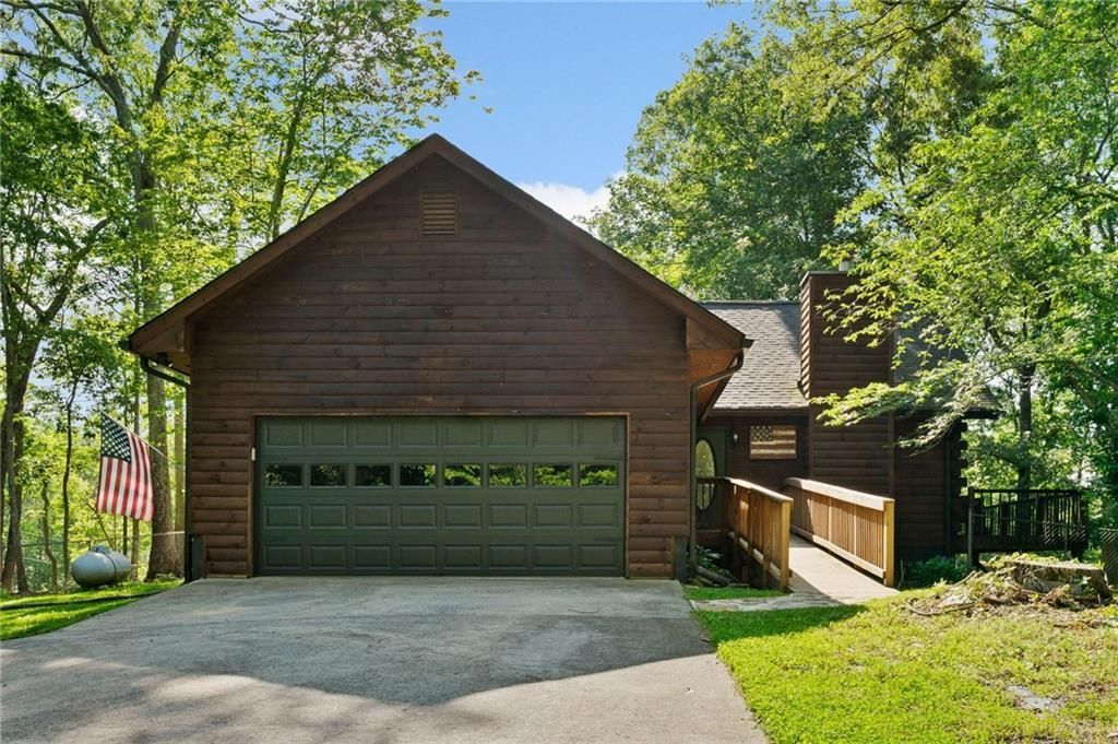 155 W Rock Creek Drive, Jasper, GA 30143 Main Photo