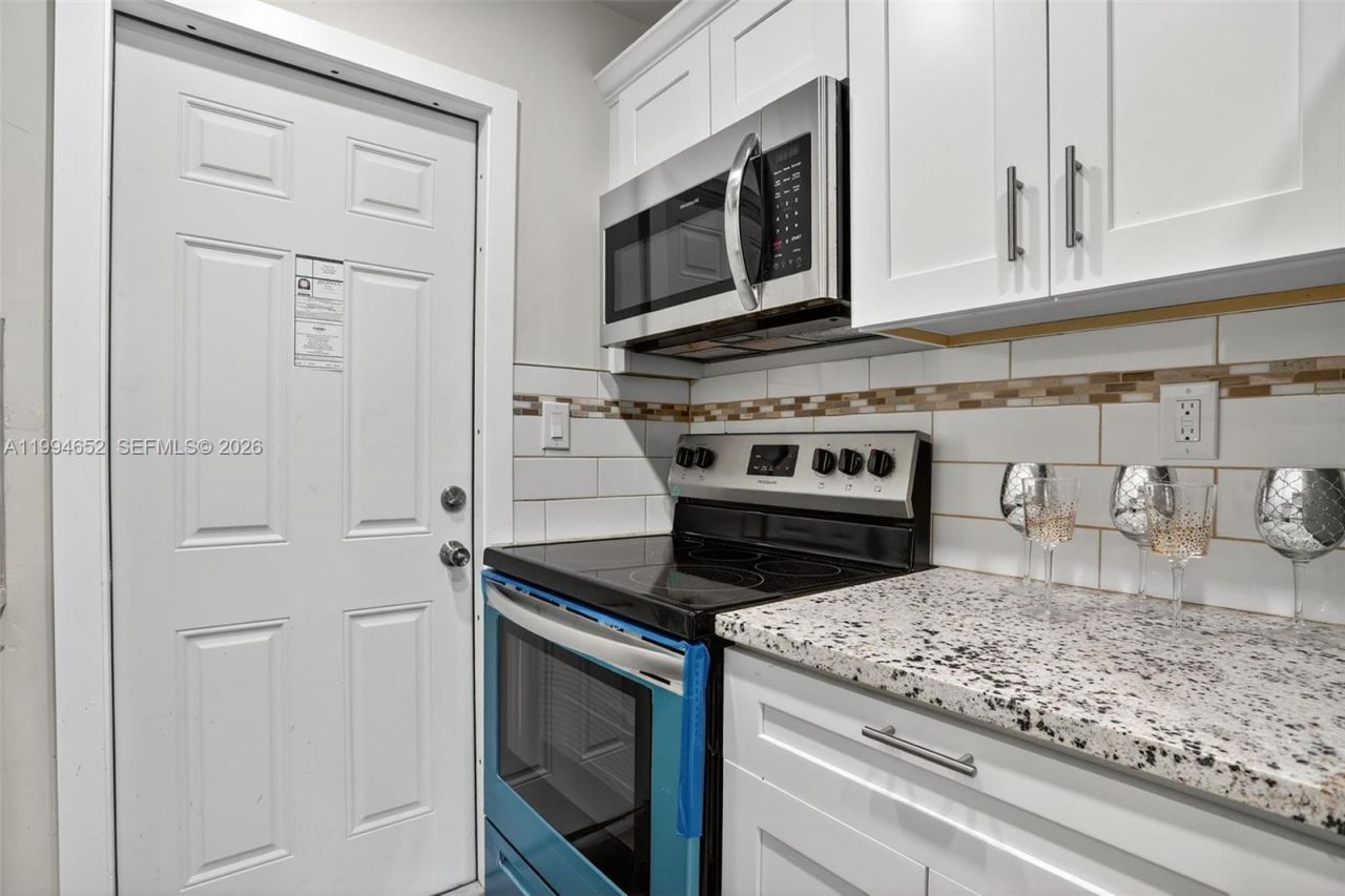 3201 NE 14th St Cswy , Unit 501, Pompano Beach, FL 33062 Photo