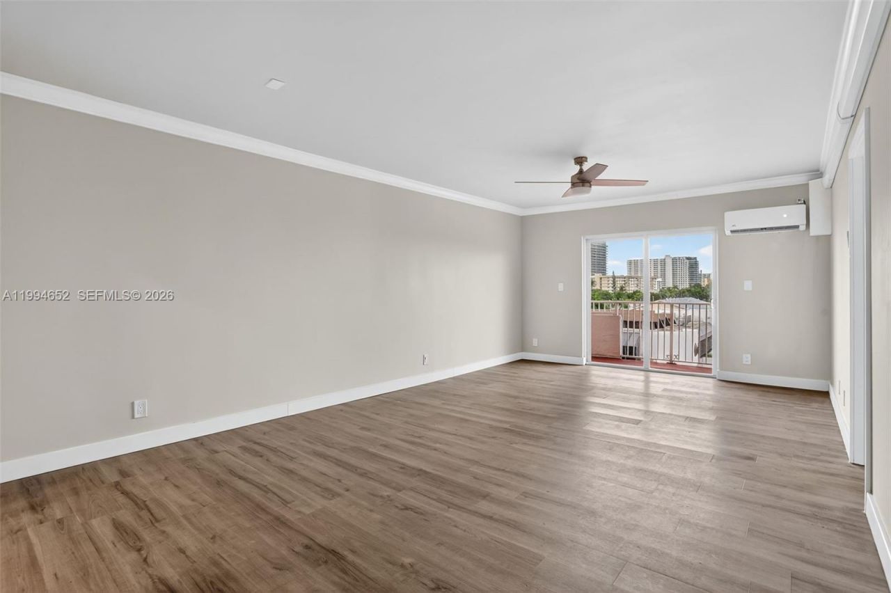 3201 NE 14th St Cswy , Unit 501, Pompano Beach, FL 33062 Photo