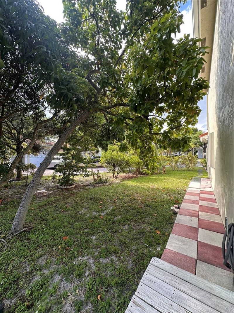 4852 NW 19th St, Coconut Creek, FL 33063 Photo