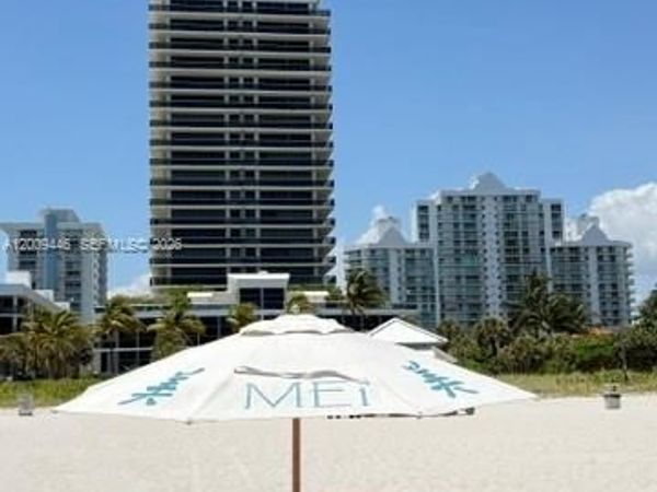 5875 Collins Ave , Unit 708, Miami Beach, FL 33140