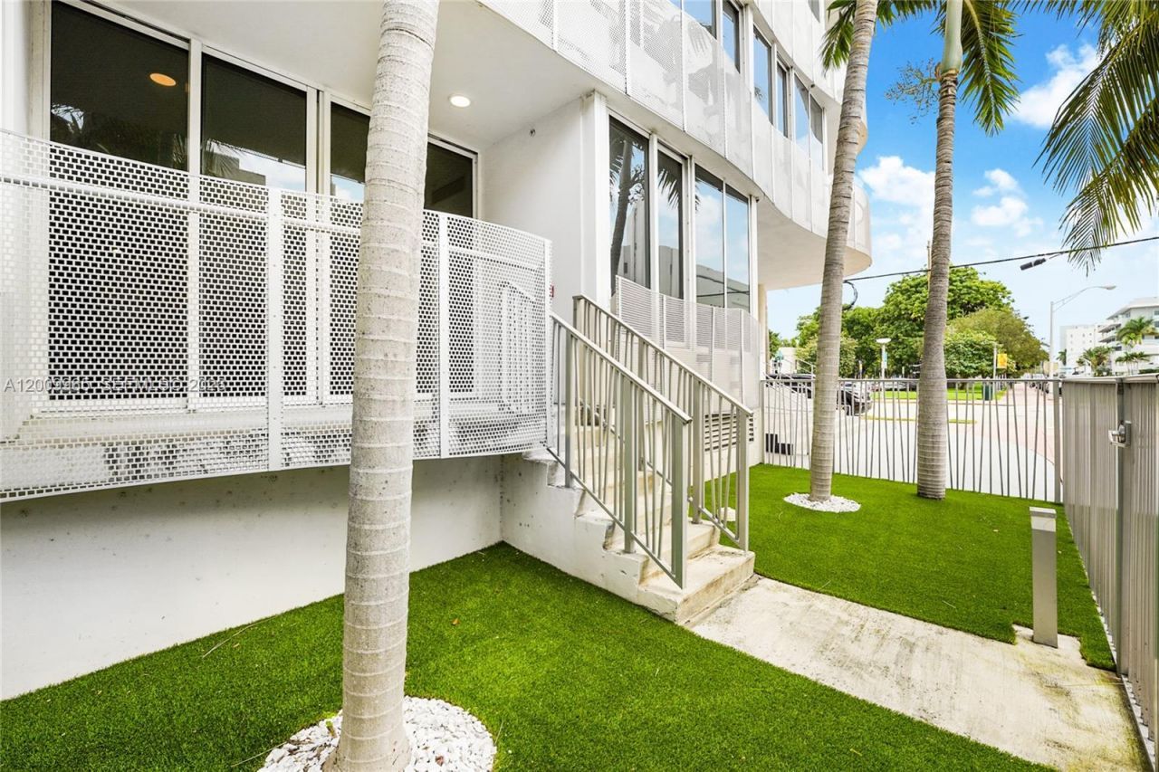 2100 Park Ave, Unit 108, Miami Beach, FL 33139 Photo